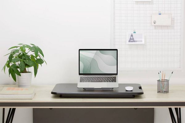 Produktbild: Digitus DA-90445 Sitz-Steh-Schreibtischaufsatz H&ouml;hen-Bereich: 45 bis 405mm Schwarz