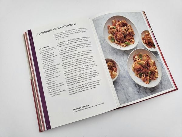 Produktbild: Deliciously Ella. How To Go Plant-Based