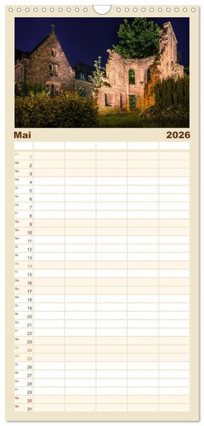 Produktbild: Familienplaner 2026 - M&auml;rchenhaftes Marburg mit 5 Spalten (Wandkalender, 21 x 45 cm) CALVENDO