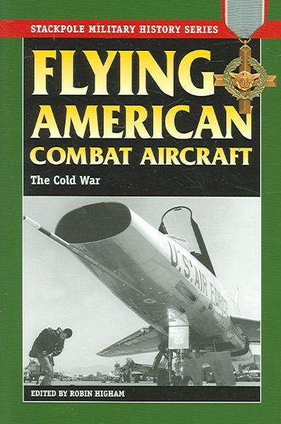 Produktbild: Flying American Combat Aircraft