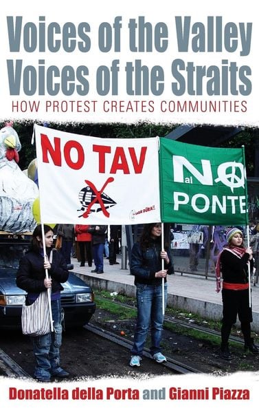 Produktbild: Voices of the Valley, Voices of the Straits