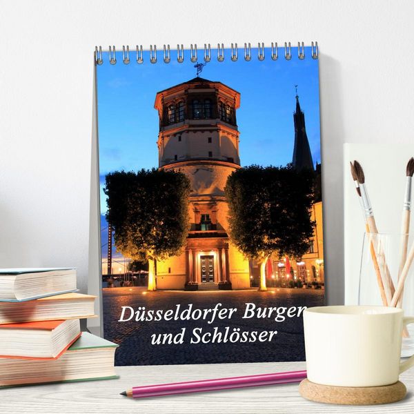 Produktbild: D&uuml;sseldorfer Burgen und Schl&ouml;sser (Tischkalender 2026 DIN A5 hoch), CALVENDO Monatskalender