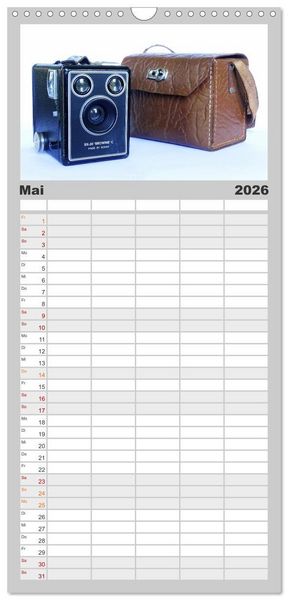 Produktbild: Familienplaner 2026 - Boxkameras - Kultiges und manchmal klobiges Design mit 5 Spalten (Wandkalender, 21 x 45 cm) CALVENDO