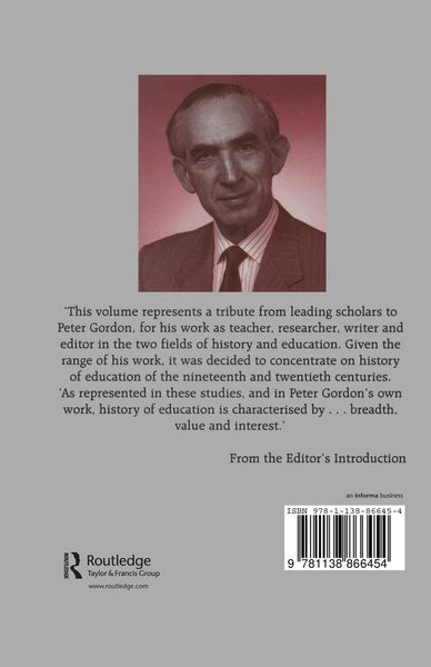 Produktbild: In History and in Education