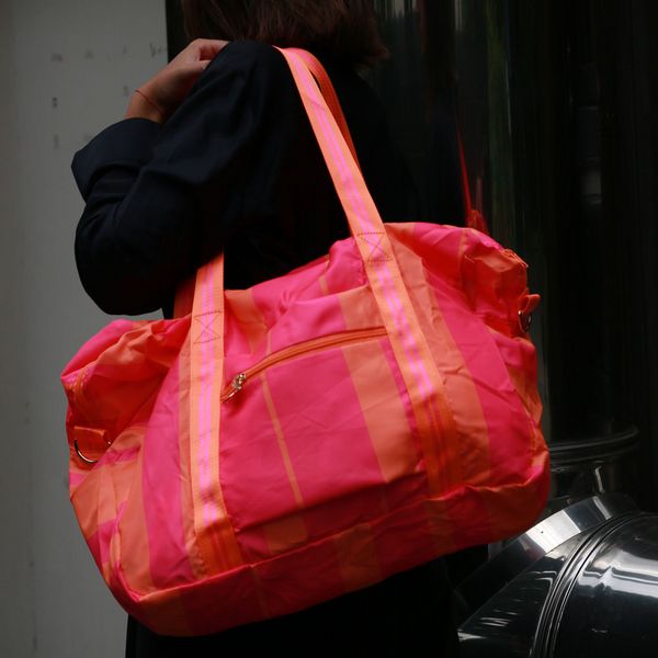 Produktbild: Easy Travelbag Stripes neon