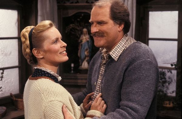 Produktbild: Chiemgauer Volkstheater - Die komplette Staffel 2 von 1993 (Fernsehjuwelen) [8 DVDs]