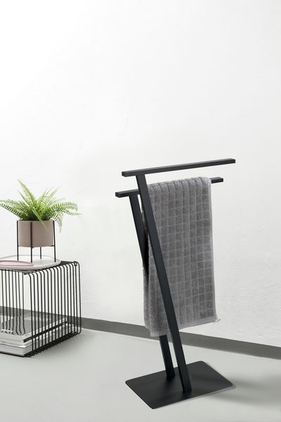 Produktbild: Handtuchst&auml;nder Mod. Lirio Schwarz matt, mit 2 Handtuchstangen