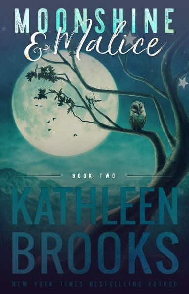 Produktbild: Moonshine & Malice (Moonshine Hollow, #2)