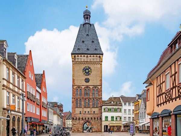 Produktbild: CALVENDO Puzzle Stadtturm Altp&ouml;rtel | 1000 Teile Lege-Gr&ouml;&szlig;e 64x48cm Foto-Puzzle f&uuml;r gl&uuml;ckliche Stunden