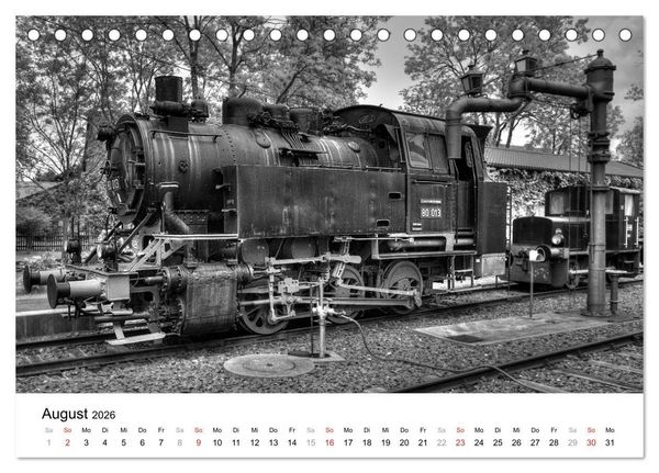 Produktbild: Unter Dampf - Eisenbahnromantik in schwarz-wei&szlig; (Tischkalender 2026 DIN A5 quer), CALVENDO Monatskalender