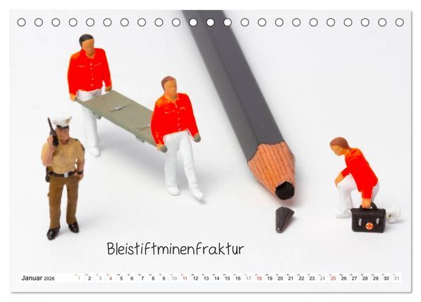 Produktbild: Uhraufzieher ... und andere Mini-Welten (Tischkalender 2026 DIN A5 quer), CALVENDO Monatskalender