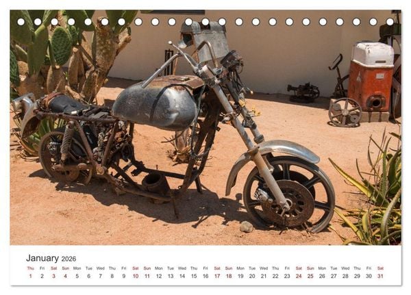 Produktbild: Old cars in Solitaire Namibia (Desk Calendar 2026 DIN A5 landscape), CALVENDO 12 Month DeskCalendar