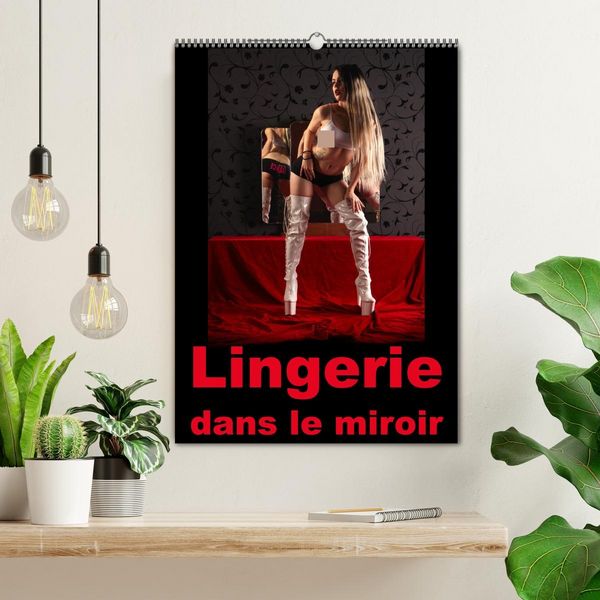 Produktbild: Lingerie dans le miroir (Calendrier mural 2026 DIN A2 horizontal), CALVENDO calendrier mensuel