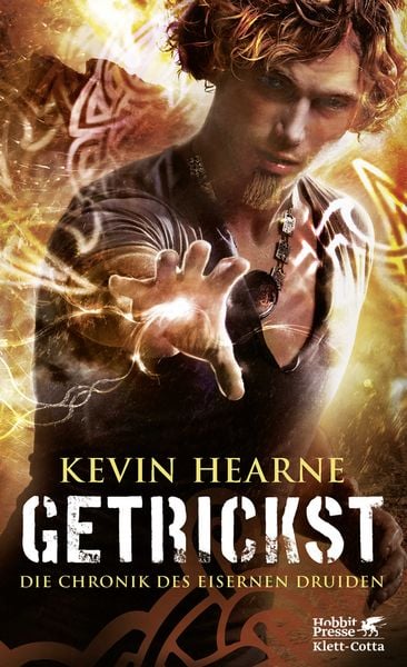 Getrickst / Die Chronik des Eisernen Druiden Band 4, Taschenbuch von Kevin Hearne, Klett Cotta, 978-3-608-96134-8