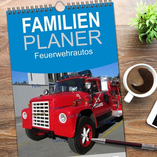 Produktbild: Familienplaner 2026 - Feuerwehrautos mit 5 Spalten (Wandkalender, 21 x 45 cm) CALVENDO