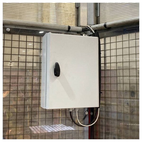 Produktbild: Schneider Electric PanelSeT S3DB NSYS3D4320P Schaltschrank 300 x 400 x 200 Stahl Grau 1St.
