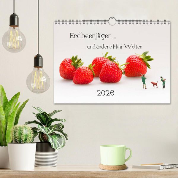 Produktbild: Erdbeerj&auml;ger ... und andere Mini-Welten (Wandkalender 2026 DIN A4 quer), CALVENDO Monatskalender