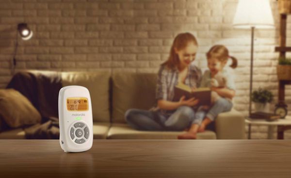 Produktbild: Motorola AM24 Babyphone mit Kamera DECT