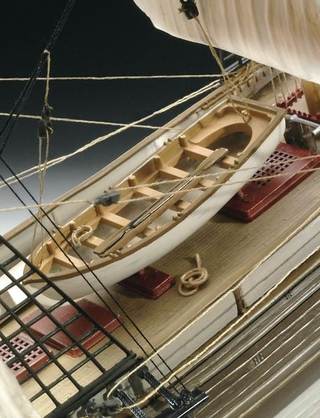 Produktbild: Revell 05458 Darwin's Historical Discovery Barque H.M.S. Beagle Schiffsmodell Bausatz 1:96