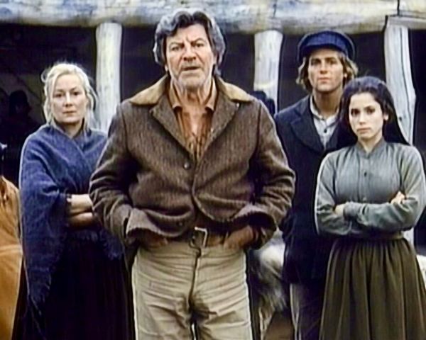 Produktbild: Der lange Treck (The Chisholms) - Remastered Edition / Die komplette 16-teilige Kult-Westernserie (Pidax Western-Klassiker) [3 DVDs]