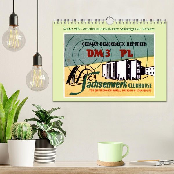 Produktbild: Radio VEB - Amateurfunkstationen Volkseigener Betriebe (Wandkalender 2026 DIN A4 quer), CALVENDO Monatskalender