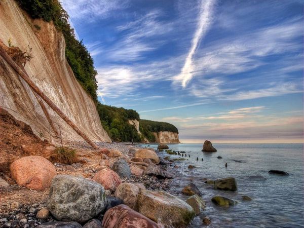 Produktbild: CALVENDO Puzzle Kreidefelsen Sassnitz | 1000 Teile Lege-Gr&ouml;&szlig;e 64x48cm Foto-Puzzle f&uuml;r gl&uuml;ckliche Stunden