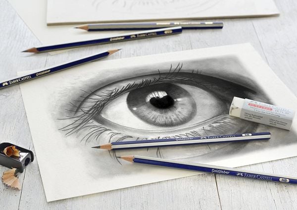 Produktbild: Faber-Castell Bleistifte Zeichenset Goldfaber, 6er Set mit Radiergummi und Spitzer