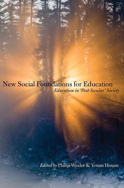 Produktbild: New Social Foundations for Education