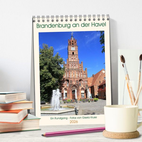 Produktbild: Brandenburg an der Havel - Ein Rundgang (Tischkalender 2026 DIN A5 hoch), CALVENDO Monatskalender