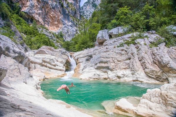 Produktbild: Wild Swimming Frankreich