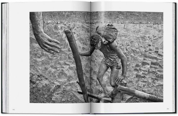 Produktbild: Sebasti&atilde;o Salgado. La main de l'homme. Une arch&eacute;ologie de l'&egrave;re industrielle