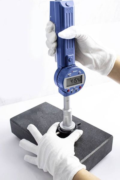 Produktbild: Dasqua 4700-1003 Digitales 3-Punkt-Bohrmessger&auml;t mit Schnappverschluss 10 - 12mm 1St.