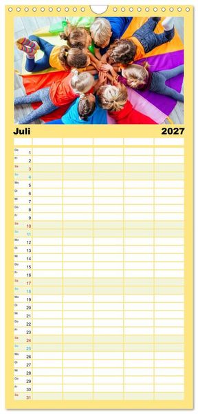 Produktbild: Familienplaner 2027 - Traumberuf - Erzieher:innen in der Kinderkrippe mit 5 Spalten (Wandkalender, 21 x 45 cm) CALVENDO