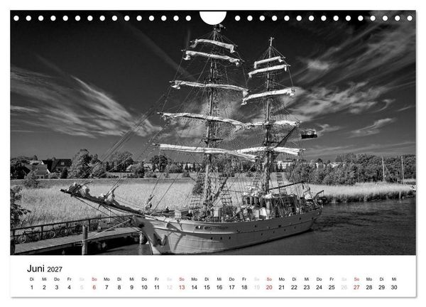 Produktbild: Ostseebad Zingst - Impressionen in Schwarz-Wei&szlig; (Wandkalender 2027 DIN A4 quer), CALVENDO Monatskalender