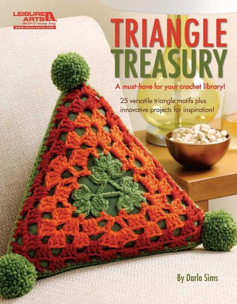Produktbild: Triangle Treasury--A Must-Have for Your Crochet Library!