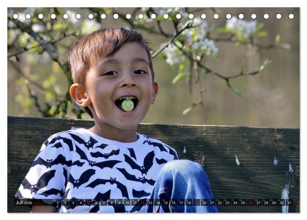Produktbild: Kinder. Entdecker der Welt (Tischkalender 2026 DIN A5 quer), CALVENDO Monatskalender
