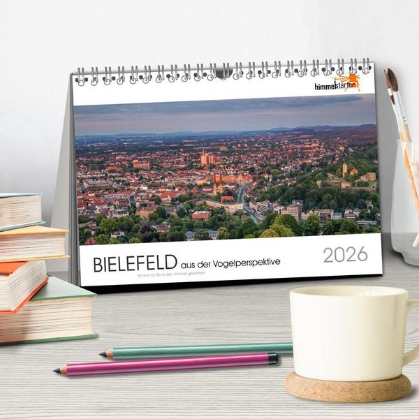 Produktbild: BIELEFELD aus der Vogelperspektive (Tischkalender 2026 DIN A5 quer), CALVENDO Monatskalender