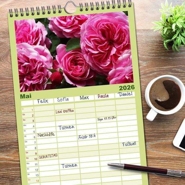 Produktbild: Familienplaner 2026 - Rosen Reigen im Garten mit 5 Spalten (Wandkalender, 21 x 45 cm) CALVENDO