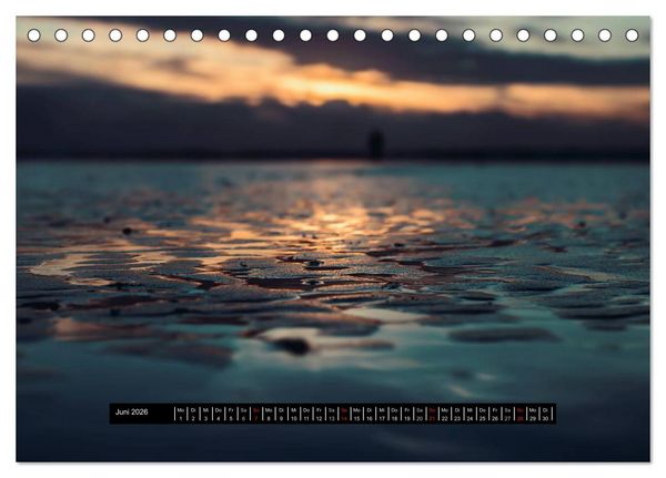 Produktbild: Abendlicht &uuml;ber der Nordsee (Tischkalender 2026 DIN A5 quer), CALVENDO Monatskalender