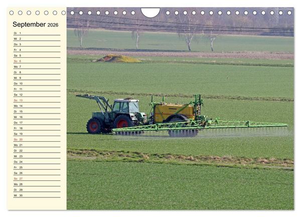 Produktbild: Landwirtschaftliche Maschinen im Einsatz (Wandkalender 2026 DIN A4 quer), CALVENDO Monatskalender