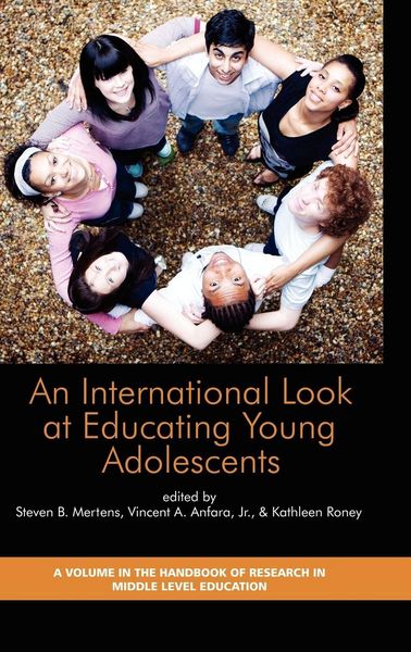 Produktbild: An International Look at Educating Young Adolescents (Hc)