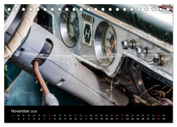 Produktbild: Autos, abgestellt und vergessen (Tischkalender 2026 DIN A5 quer), CALVENDO Monatskalender