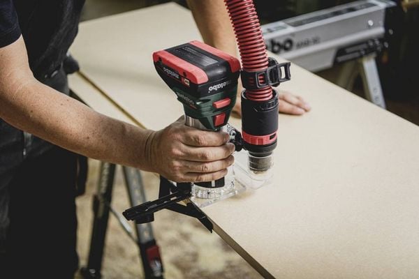 Produktbild: Metabo Akku-Kantenfr&auml;se 601742840 FMV 18 LTX BL 8