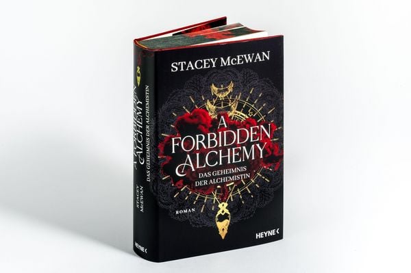 Produktbild: A Forbidden Alchemy &ndash; Das Geheimnis der Alchemistin
