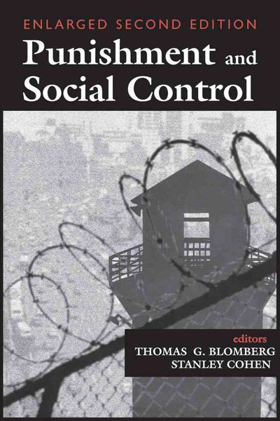 Produktbild: Punishment and Social Control