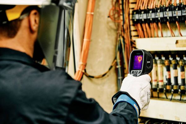 Produktbild: FLIR TG165-X MSX W&auml;rmebildkamera -25 bis +300 &deg;C 80 x 60 Pixel 8.7 Hz MSX&reg;, Integrierte LED-Lampe, integrierte Digitalkamera