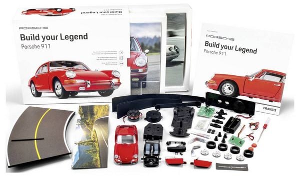 Produktbild: FRANZIS 67247 - Porsche 911 - Build your Legend Signalrot