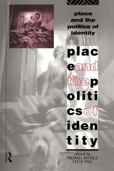 Produktbild: Place and the Politics of Identity