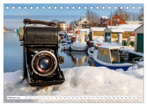 Produktbild: Alte Fotoapparate, Augenzeugen der Zeit (Tischkalender 2026 DIN A5 quer), CALVENDO Monatskalender