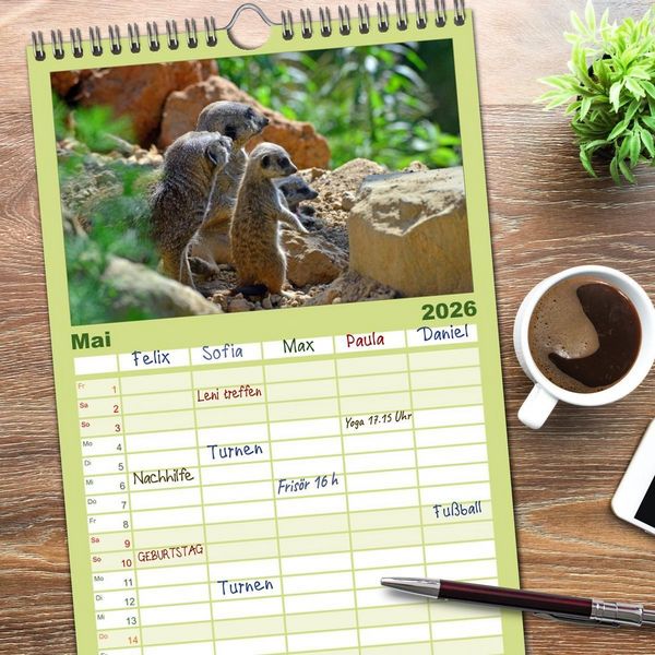 Produktbild: Familienplaner 2026 - Erdm&auml;nnchens Kinderstube mit 5 Spalten (Wandkalender, 21 x 45 cm) CALVENDO